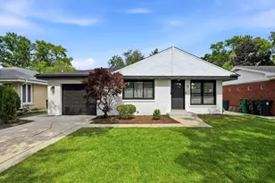 507 N Hamlin Ave, Park Ridge, IL 60068 - Photo 1