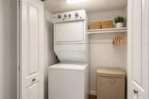 345 N Canal St, Chicago, IL 60606 - Photo 17