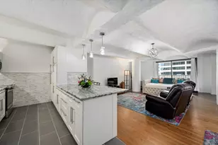 345 N Canal St, Chicago, IL 60606 - Photo 9