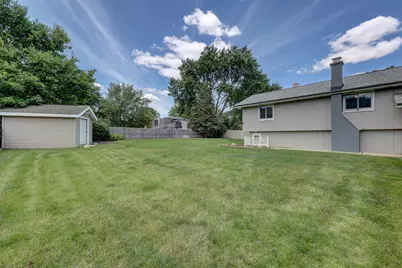 27W719 Sycamore Street, West Chicago, IL 60185 - Photo 11