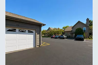 35 Foxcroft Road #107, Naperville, IL 60565 - Photo 11