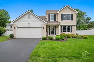 599 Ryegrass Cir, Aurora, IL 60504 - Photo 1