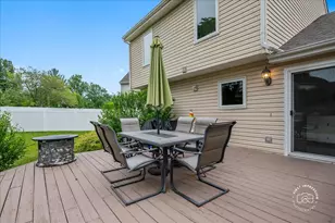 599 Ryegrass Cir, Aurora, IL 60504 - Photo 25