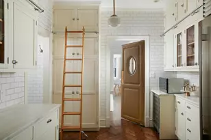 635 W Sheridan Rd, Chicago, IL 60613 - Photo 25