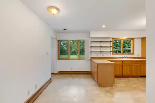 1579 Vincennes St, Crete, IL 60417 - Photo 13