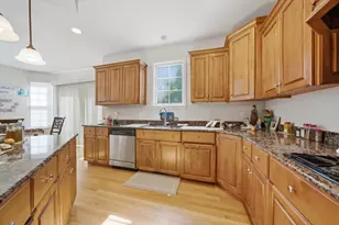 1870 Cool Creek Dr, Saint Charles, IL 60174 - Photo 13