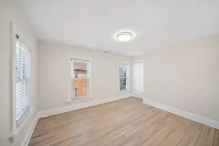 323 S Hale St, Wheaton, IL 60187 - Photo 23