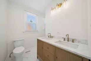 323 S Hale St, Wheaton, IL 60187 - Photo 19