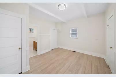 323 S Hale Street, Wheaton, IL 60187 - Photo 17