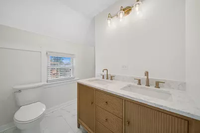 323 S Hale Street, Wheaton, IL 60187 - Photo 25