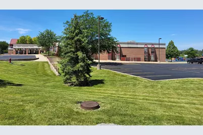 N775 W Curtis Square, Geneva, IL 60134 - Photo 31