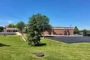 N775 W Curtis Square, Geneva, IL 60134 - Photo 31