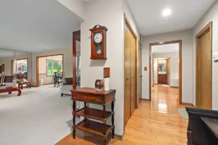 8000 Binford Dr, Orland Park, IL 60462 - Photo 5