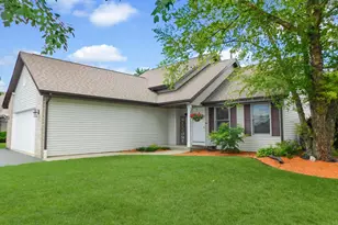 1633 Wildwind Ct, Rockton, IL 61072 - Photo 1