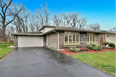 15705 Madison Avenue, Dolton, IL 60419 - Photo 1