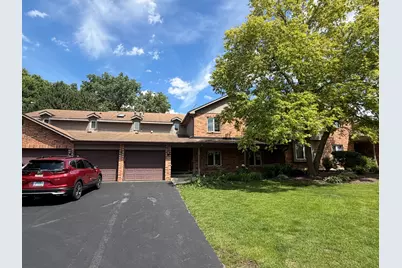 986 West Court #A, Naperville, IL 60563 - Photo 1