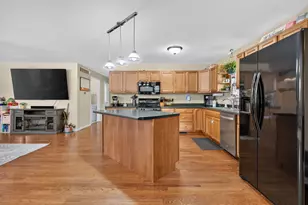 207 E Main St, Cornell, IL 61319 - Photo 11