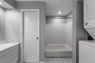 3462 N Sheffield Ave, Chicago, IL 60657 - Photo 15