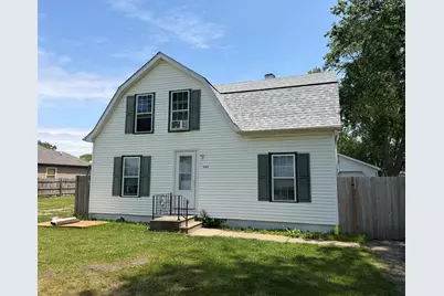 260 N Madison Avenue N, Bradley, IL 60915 - Photo 1