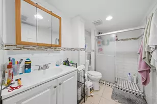 5723 N Talman Ave, Chicago, IL 60659 - Photo 15