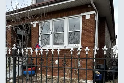 5839 S Sacramento Avenue, Chicago, IL 60629 - Photo 1