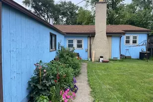 4930 S Luna Ave, Chicago, IL 60638 - Photo 9