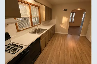 320 Desoto Street, Ottawa, IL 61350 - Photo 5