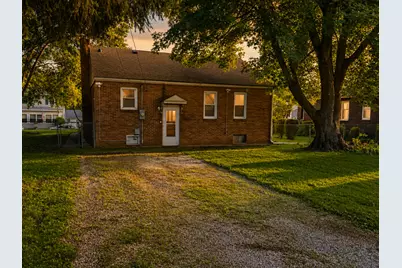 320 Desoto Street, Ottawa, IL 61350 - Photo 11