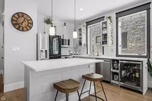 1369 W Hubbard St, Chicago, IL 60642 - Photo 9