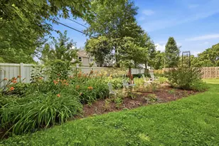 472 Douglas Rd, Batavia, IL 60510 - Photo 35