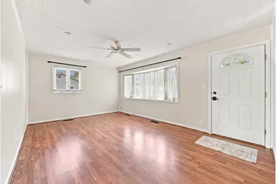 472 Douglas Road, Batavia, IL 60510 - Photo 5