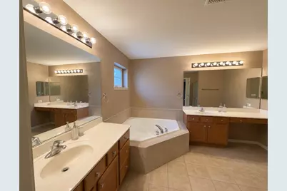 2204 Seaton Avenue, Joliet, IL 60431 - Photo 13