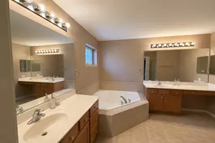 2204 Seaton Ave, Joliet, IL 60431 - Photo 13
