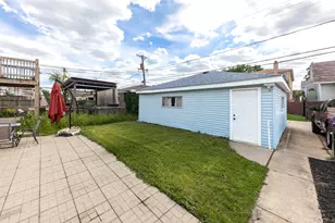 2230 N 75th Ave, Elmwood Park, IL 60707 - Photo 13