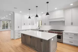 5054 N Claremont Ave, Chicago, IL 60625 - Photo 9