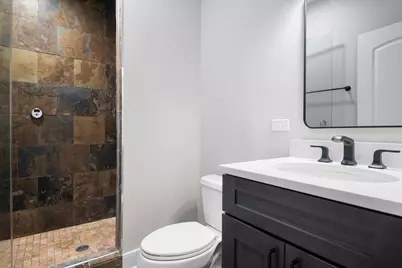 5054 N Claremont Avenue, Chicago, IL 60625 - Photo 41