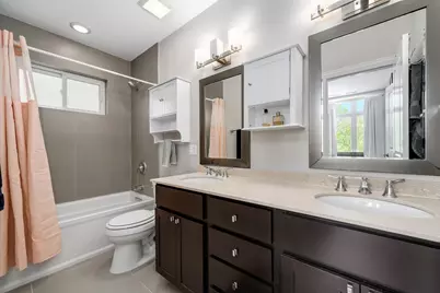 1742 N Bissell Street, Chicago, IL 60614 - Photo 15