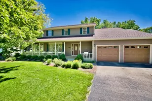 248 Perth Rd, Cary, IL 60013 - Photo 1