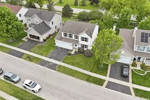 2432 Waterleaf Ln, Woodstock, IL 60098 - Photo 39