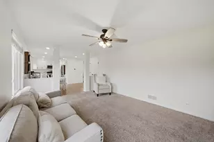 2432 Waterleaf Ln, Woodstock, IL 60098 - Photo 17