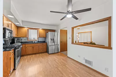 16036 Pine Drive #16036, Tinley Park, IL 60477 - Photo 7
