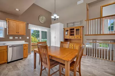 300 Turnbridge Drive, Shorewood, IL 60404 - Photo 15