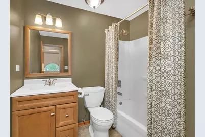 300 Turnbridge Drive, Shorewood, IL 60404 - Photo 25