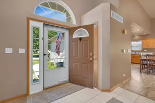 300 Turnbridge Dr, Shorewood, IL 60404 - Photo 3