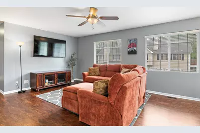 603 Silver Creek Road #603, Woodstock, IL 60098 - Photo 5