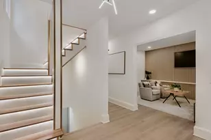 524 Hamilton St, Evanston, IL 60202 - Photo 3