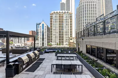 30 E Huron Street #4610, Chicago, IL 60611 - Photo 27