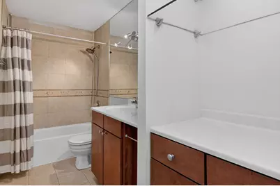 30 E Huron Street #4610, Chicago, IL 60611 - Photo 17