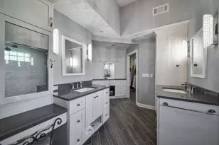 760 E Bauer Rd, Naperville, IL 60563 - Photo 19