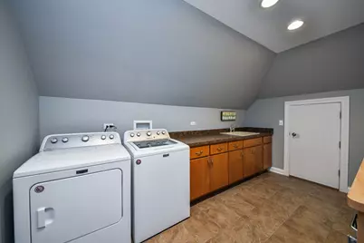 760 E Bauer Road, Naperville, IL 60563 - Photo 27